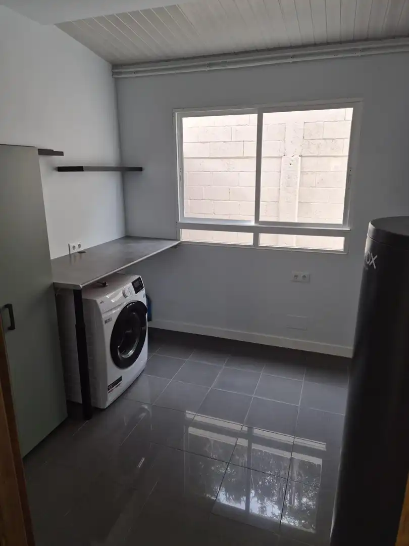 Casa o xalet de lloguer en A Coruña Capital  amb Calefacció, Jardí privat i Terrassa