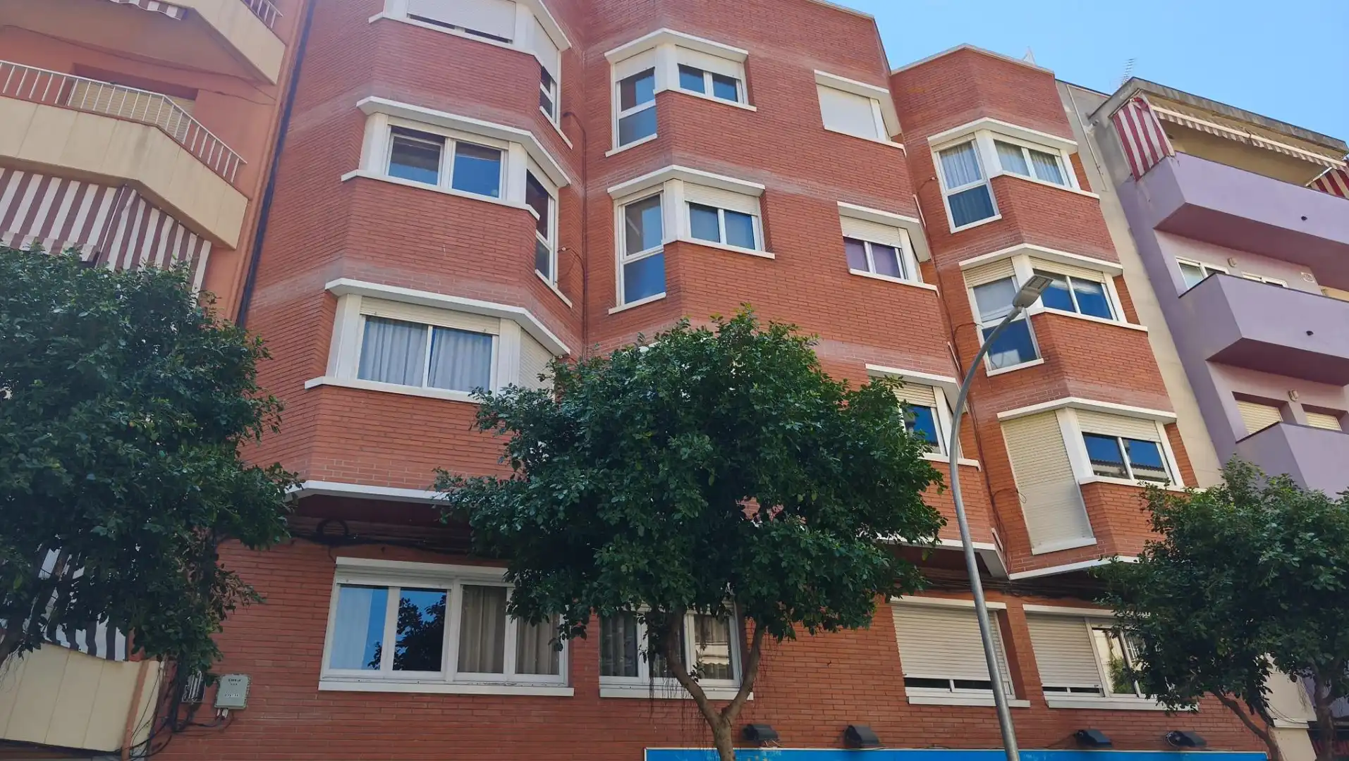 Vista exterior de Piso en venta en Vilanova i la Geltrú con Calefacción y Trastero