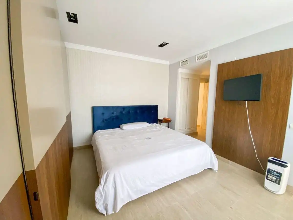 Apartamento de alquiler en Paraiso - Barronal