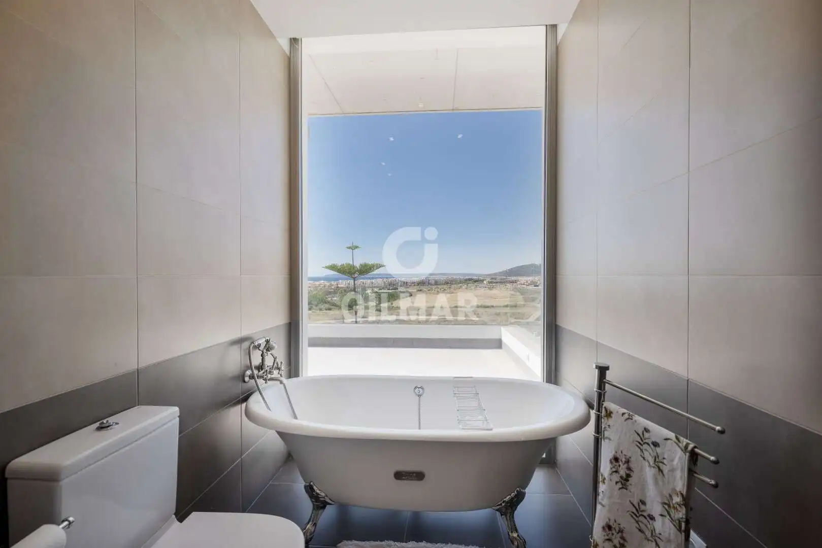 Baño de Casa o chalet en venta en Zahara de los Atunes con Calefacción, Jardín privado y Piscina