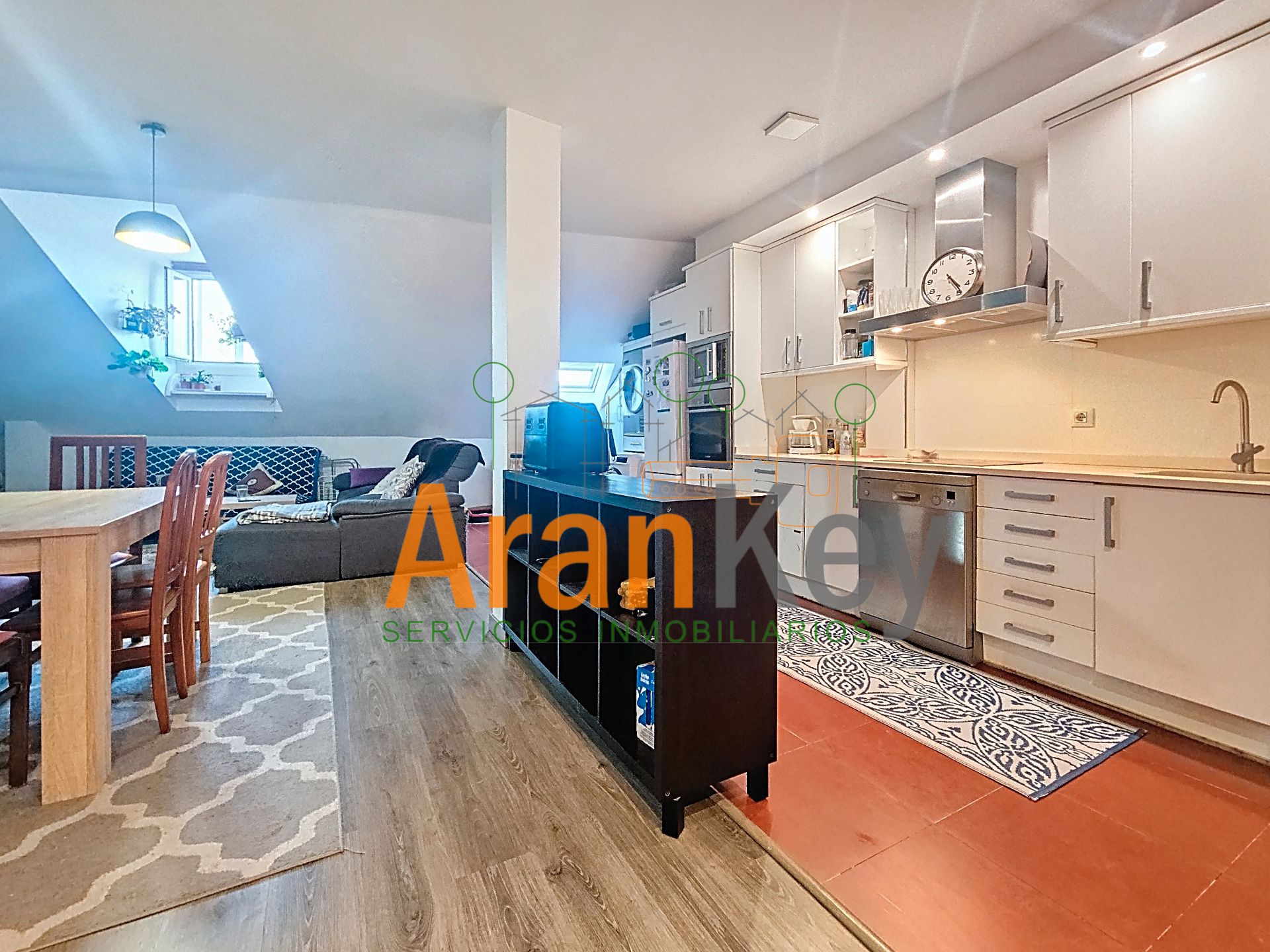 Cuina de Àtic en venda en Aranjuez amb Aire condicionat, Calefacció i Parquet