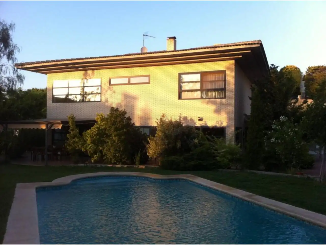 Jardín de Casa o chalet en venta en Petrer con Aire acondicionado, Calefacción y Jardín privado