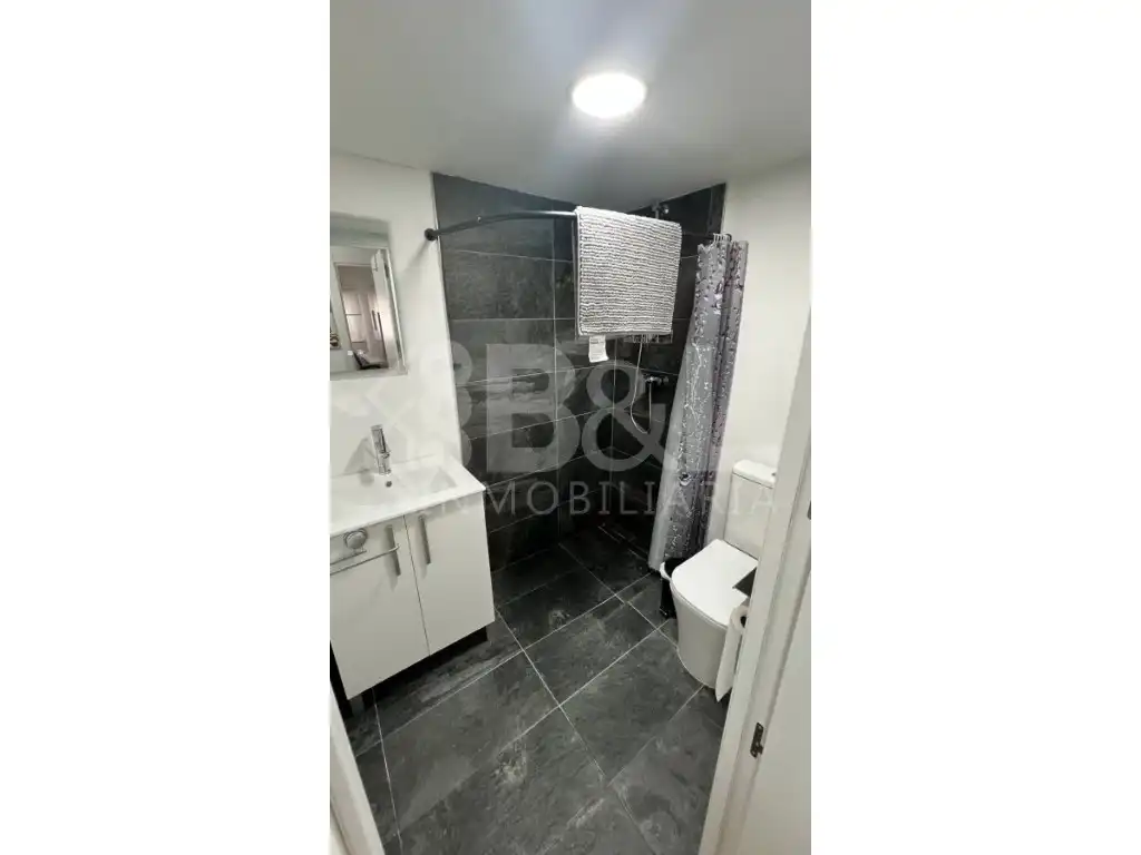 Baño de Piso en venta en Huelva con Amueblado y Balcón
