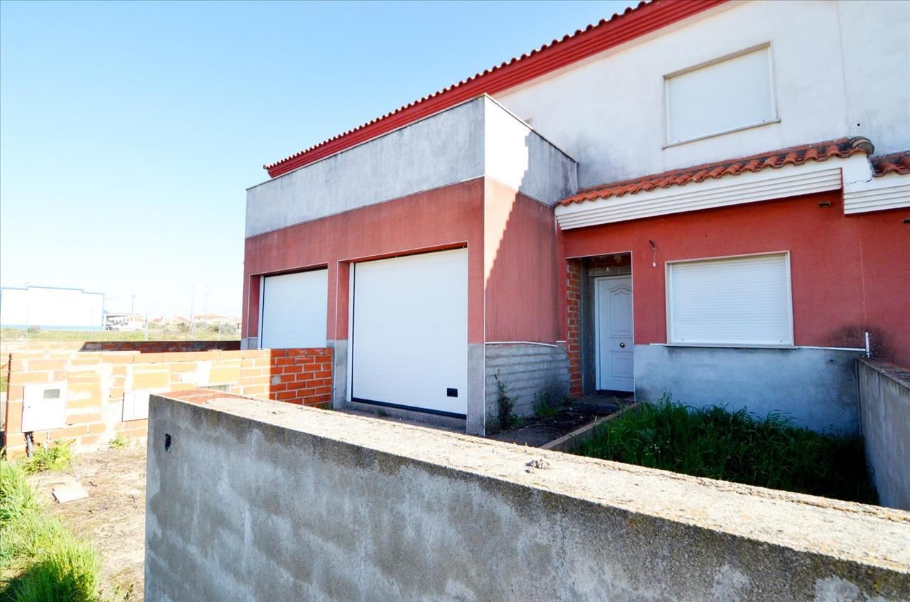 Vista exterior de Casa o xalet en venda en Fuentes de Oñoro