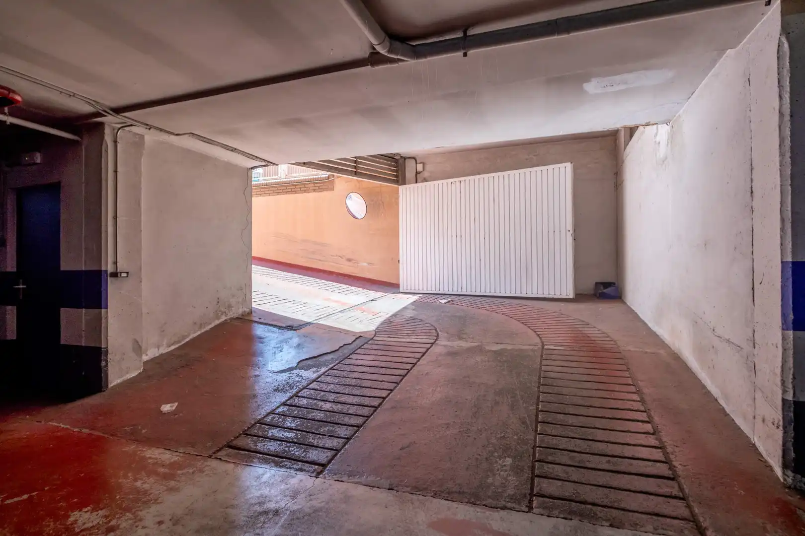 Parking de Piso en venta en Zaragoza con Aire acondicionado y Terraza