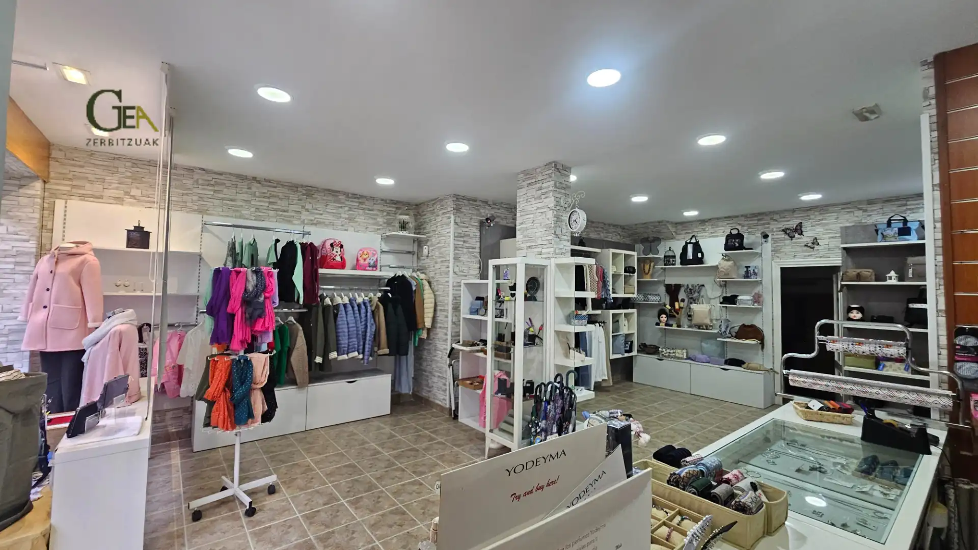 Locale commerciale in vendita a Villabona, imagen 2