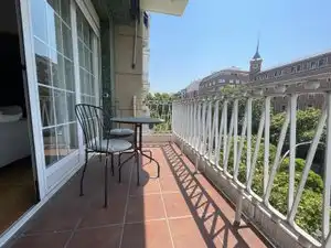 Pis de lloguer a Calle de Cea Bermúdez, Vallehermoso