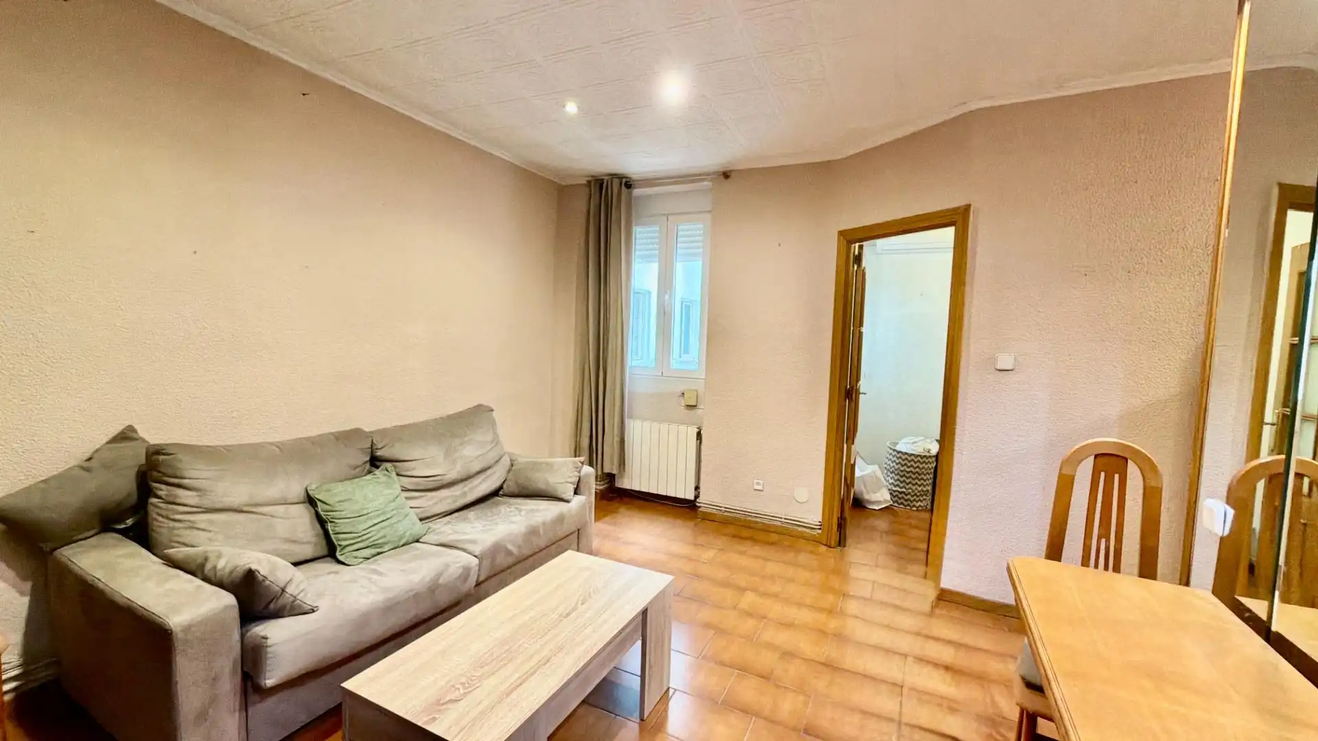 Bedroom of Flat for rent in Arganzuela