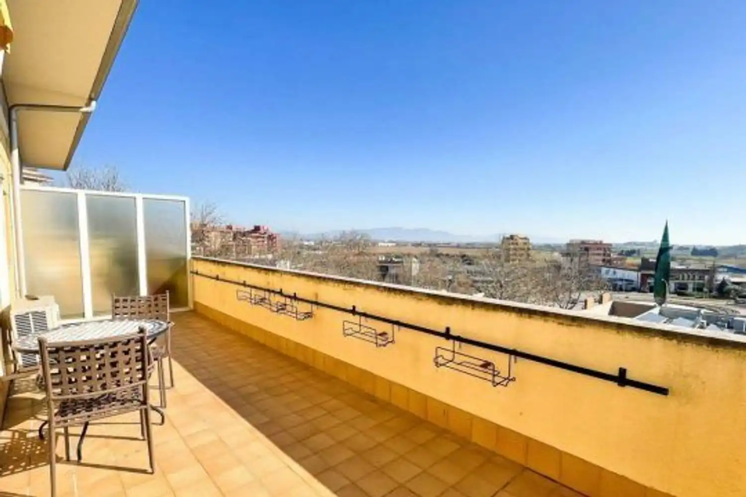 Terrace of Flat for sale in Figueres  with Air Conditioner and Terrace