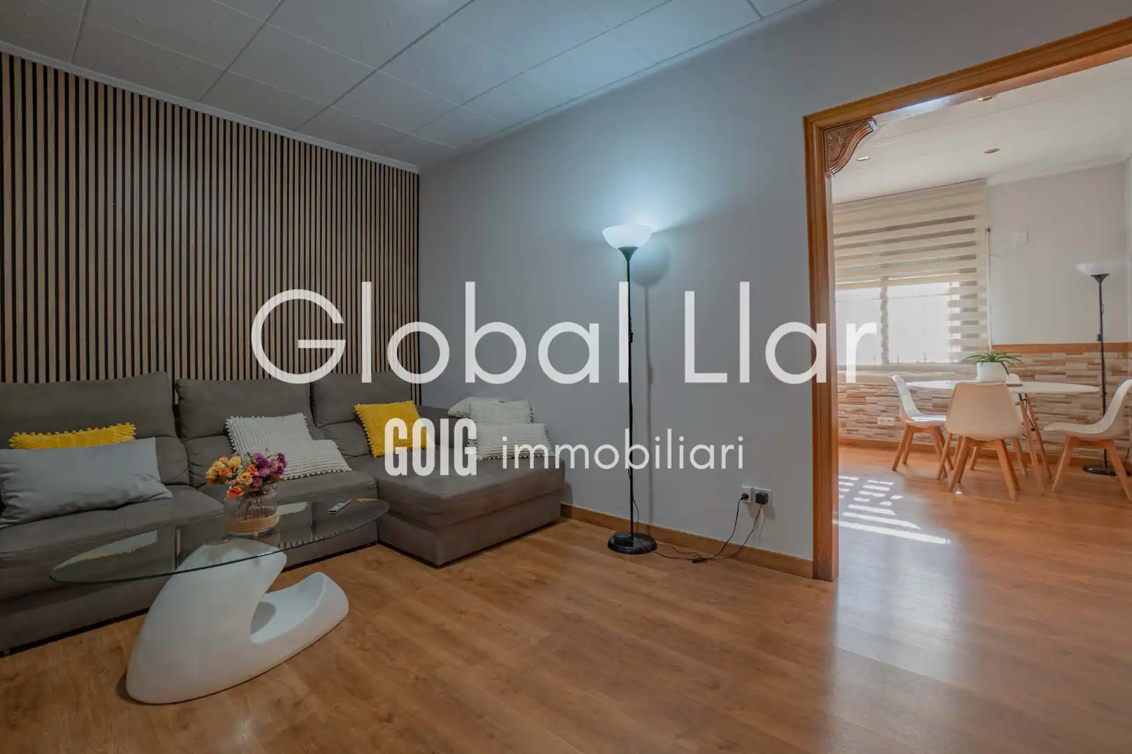 Living room of Detached homes for sale in Sabadell  with Air Conditioner, Heating and Parquet flooring