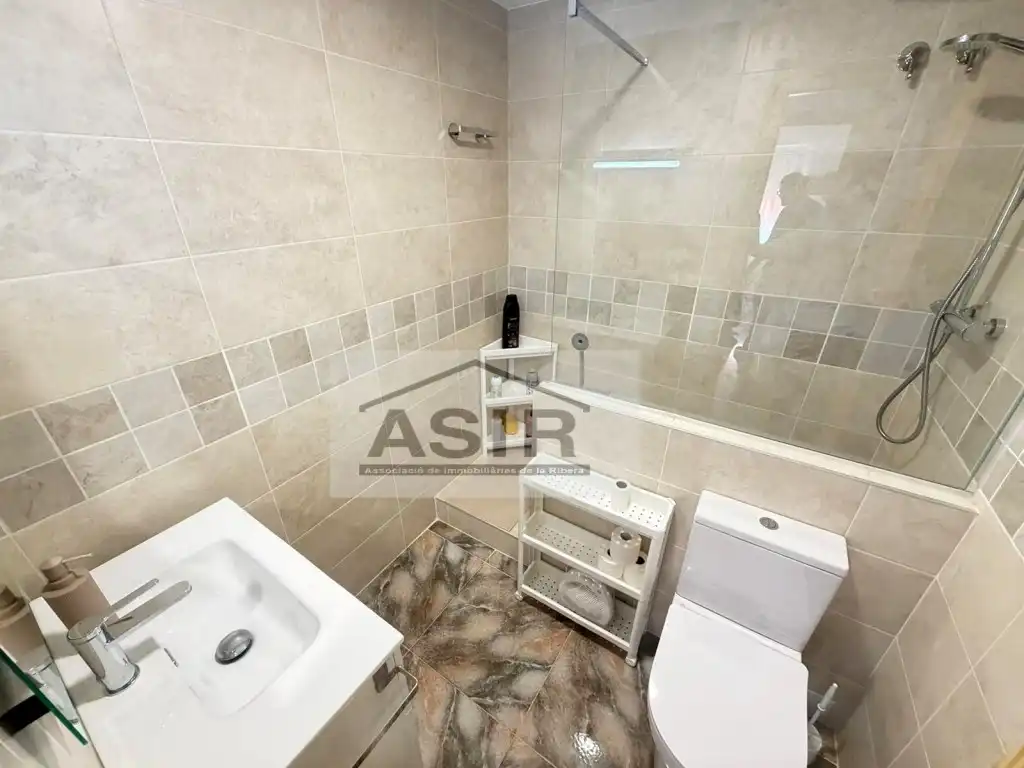 Bathroom of Flat for sale in Alzira  with Terrace