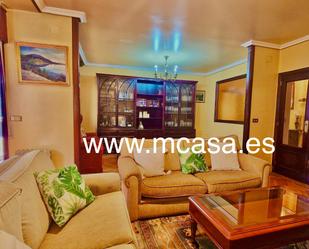 Living room of Flat for sale in Vigo   with Heating, Parquet flooring and Terrace