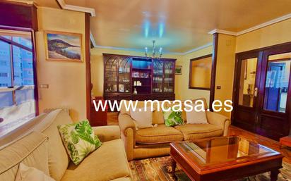 Living room of Flat for sale in Vigo   with Heating, Parquet flooring and Terrace