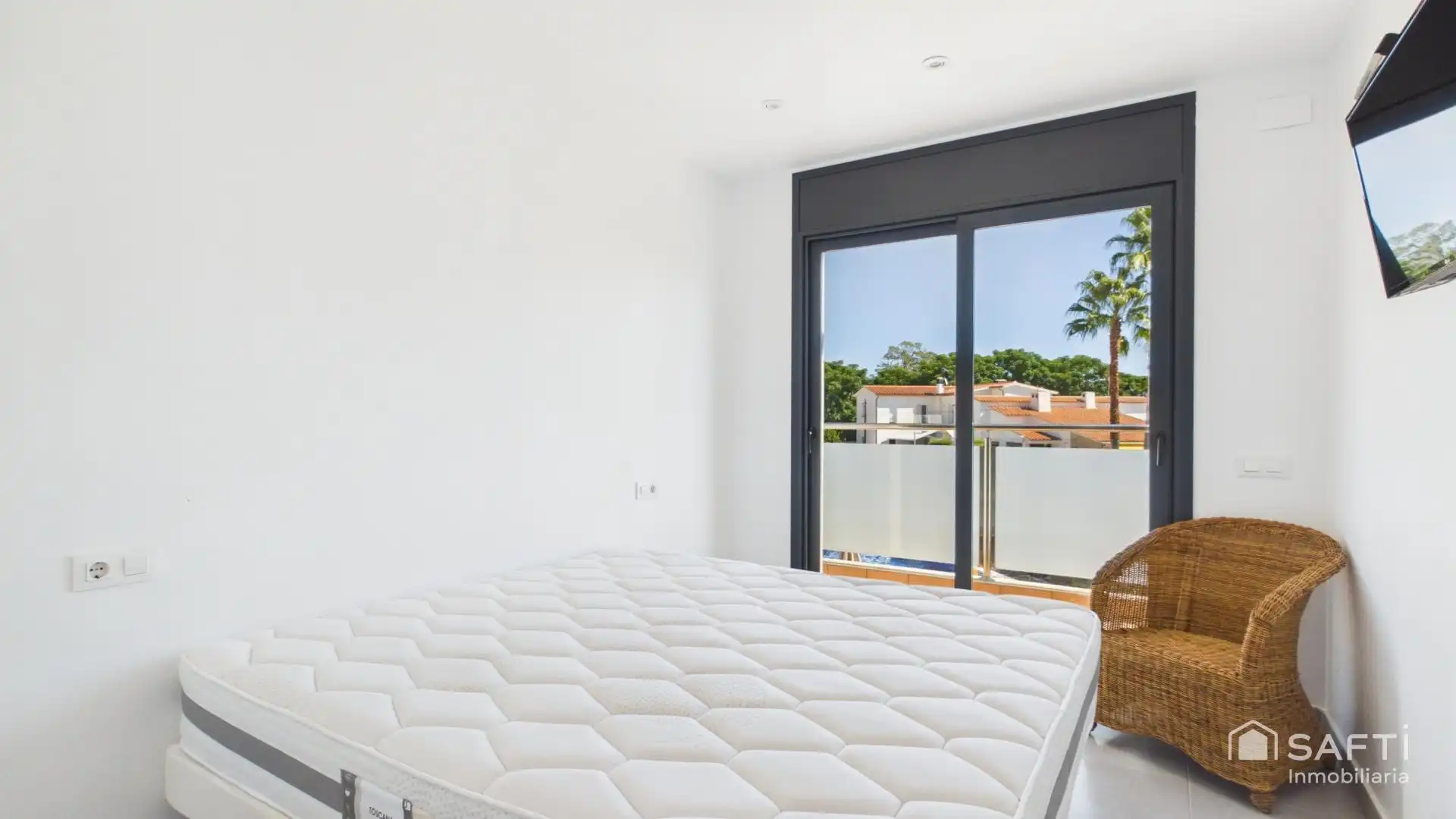 Casa con terraza en venta en Montgrí, imagen 13