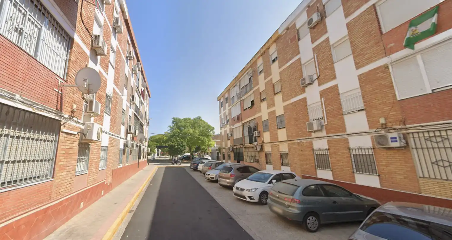 House for sale in CL. ABETO