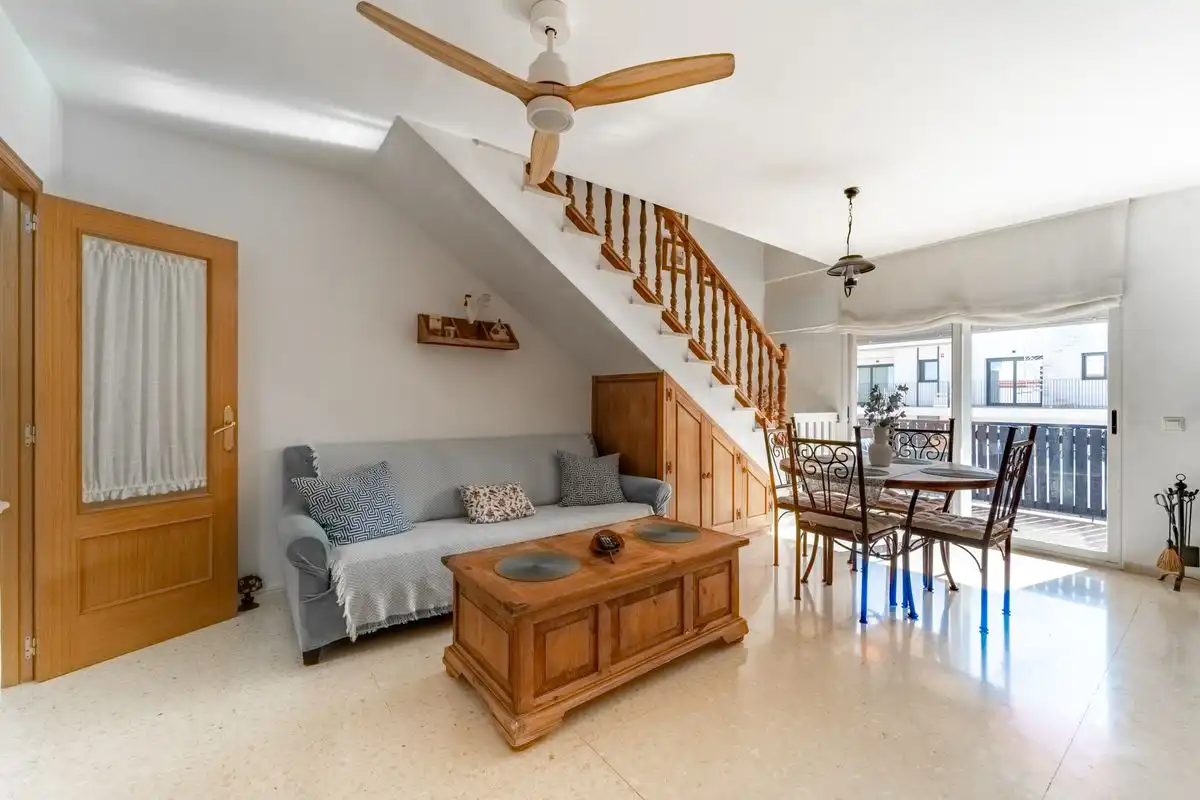 Piso con terraza en venta en Calle Carlos Cano, imagen 5