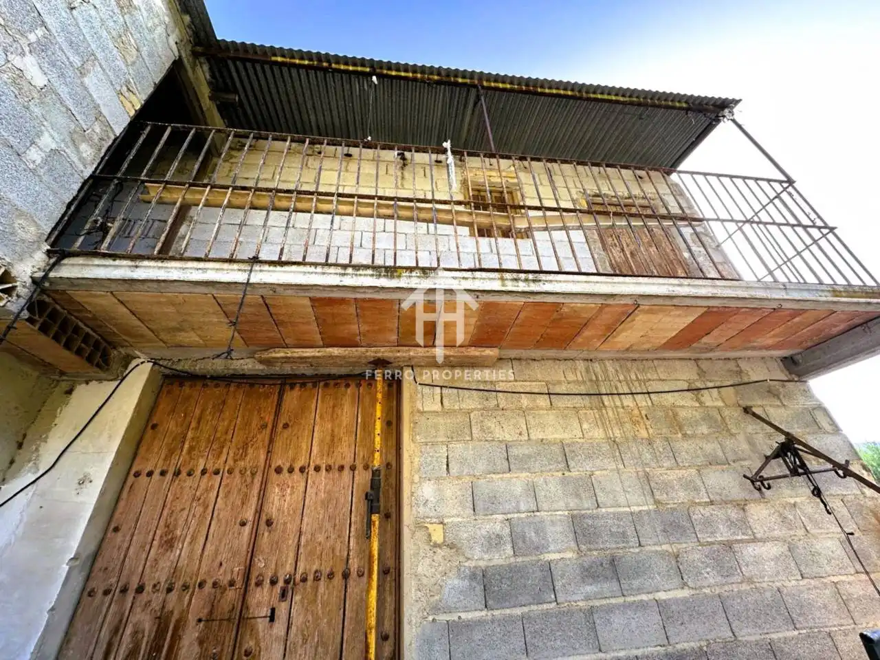 Vista exterior de Casa o xalet en venda en Algarinejo amb Jardí privat, Terrassa i Moblat