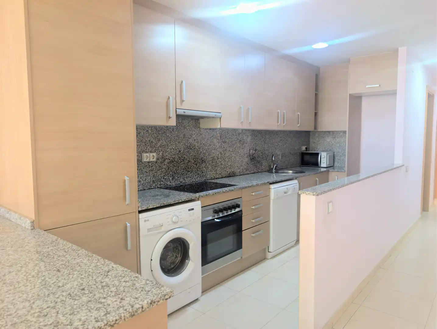 Cocina de Planta baja en venta en Terrassa con Aire acondicionado, Terraza y Amueblado