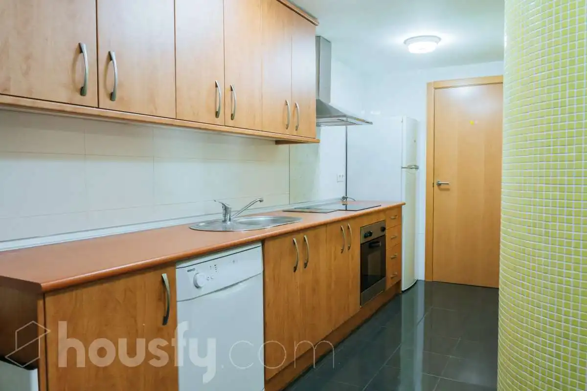 Cocina de Piso de alquiler en Valdemoro con Parquet y Amueblado