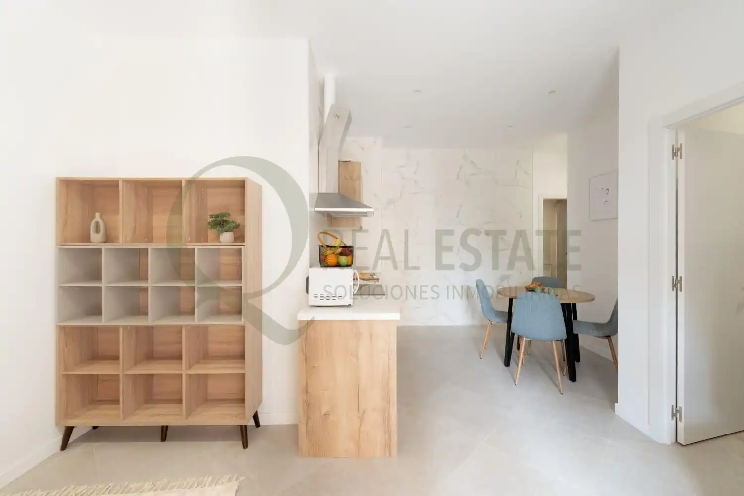 Vista exterior de Planta baja en venta en Alicante / Alacant con Aire acondicionado, Calefacción y Amueblado