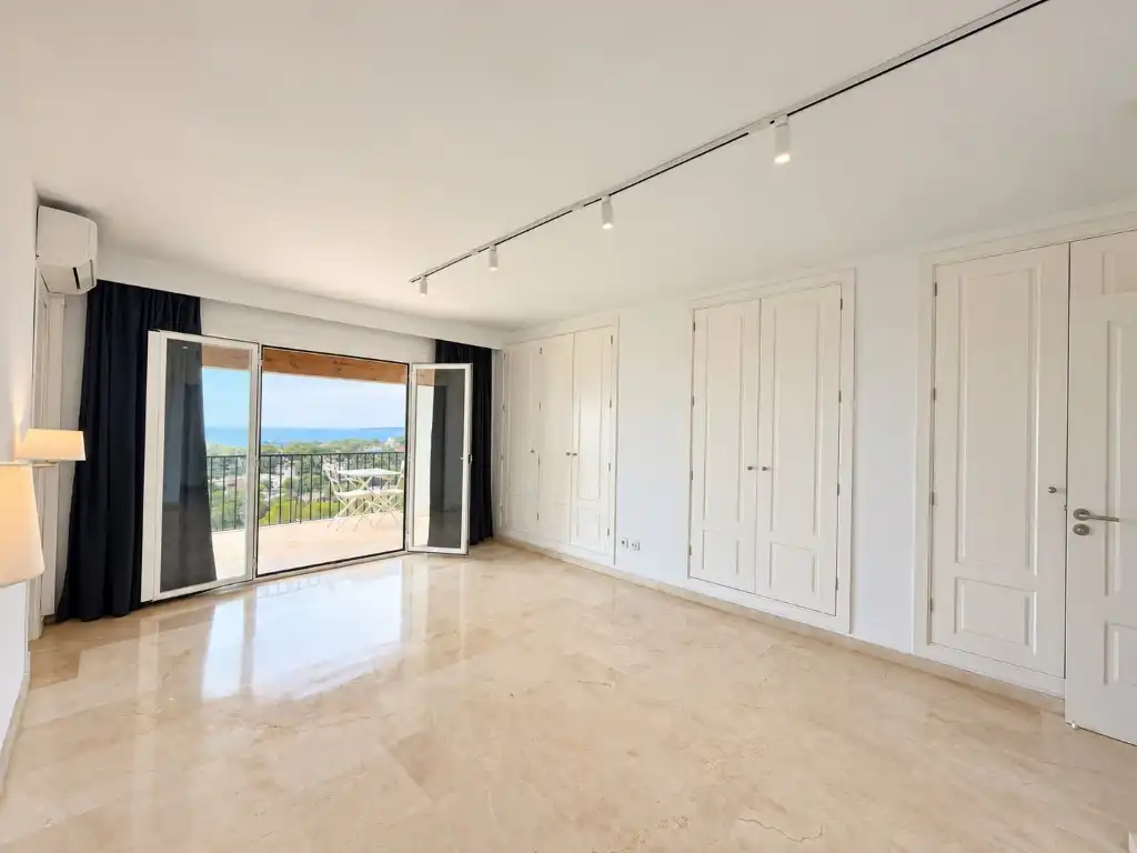 Casa con piscina en alquiler en Portals Nous, imagen 8