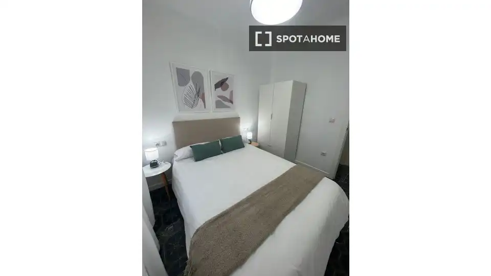 Habitación en El Torrejón - El Cerezo