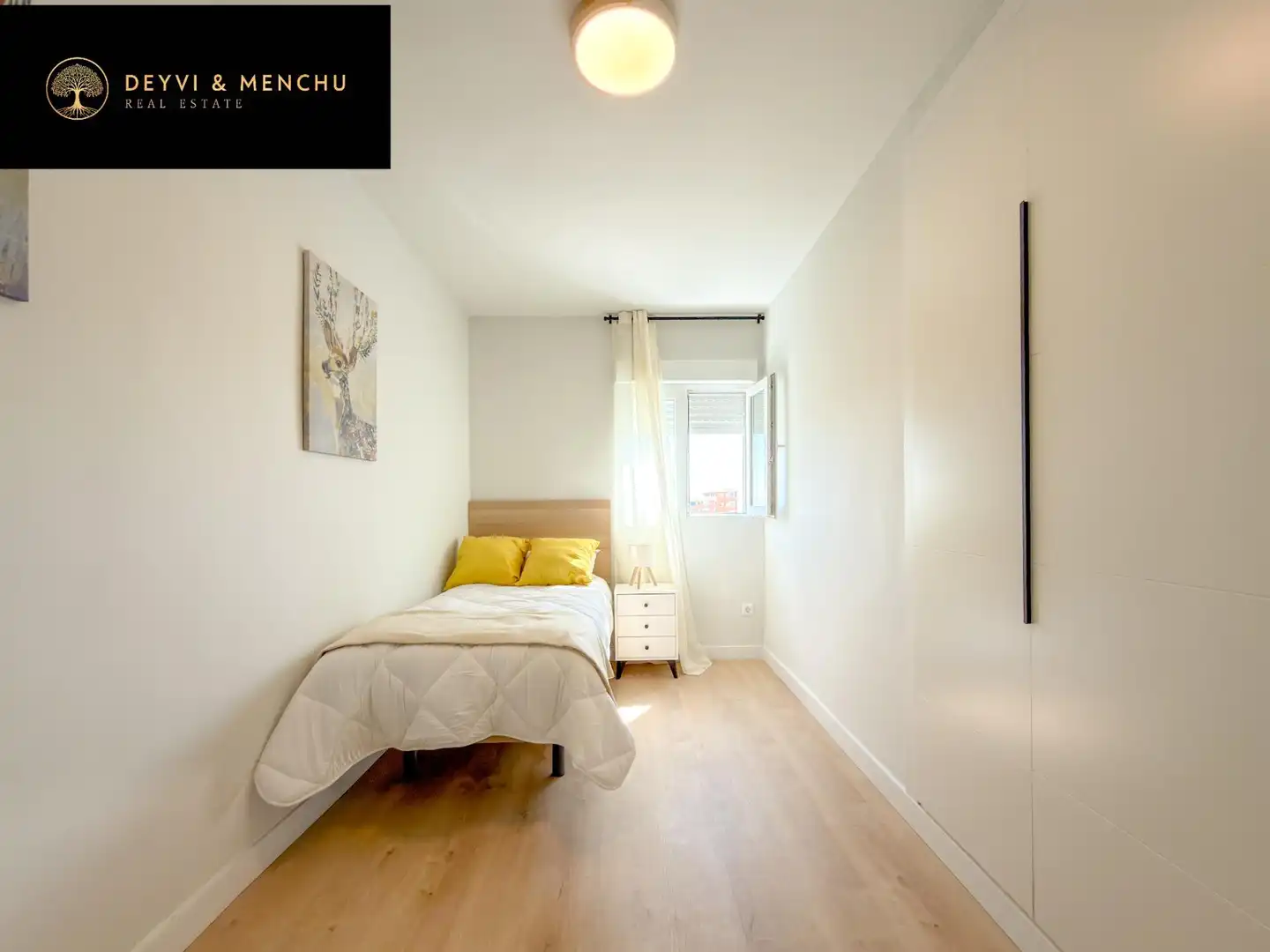 Schlafzimmer von Wohnung zum Verkauf in Madrid mit Klimaanlage, Heizung und Möbliert