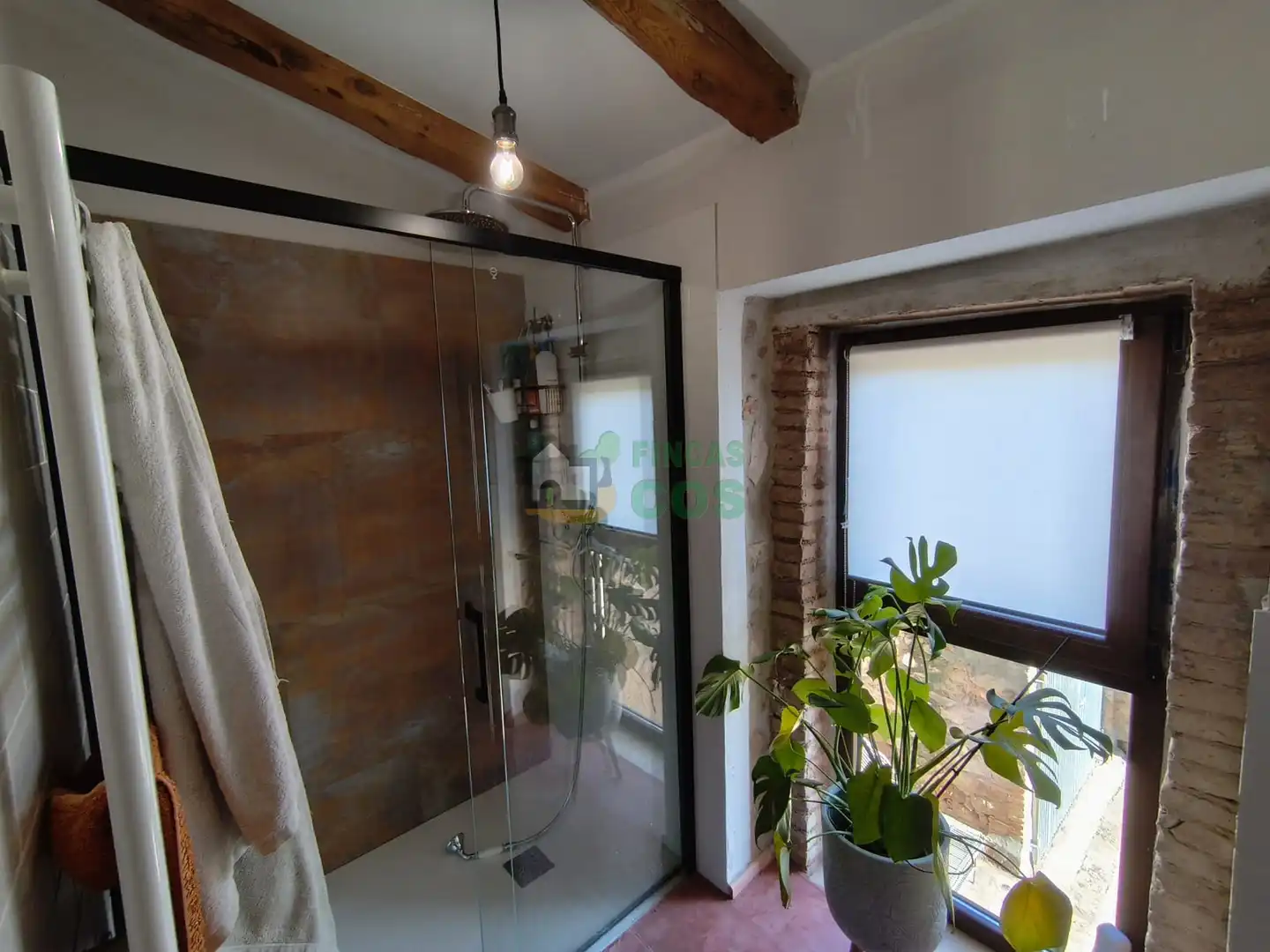 Bany de Casa o xalet en venda en Igualada amb Jardí privat, Terrassa i Balcó