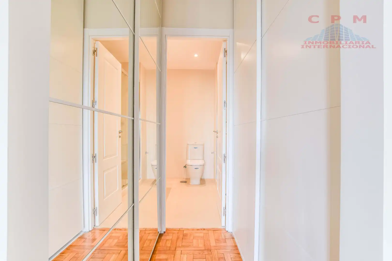 Baño de Piso de alquiler en Madrid con Aire acondicionado, Calefacción y Parquet