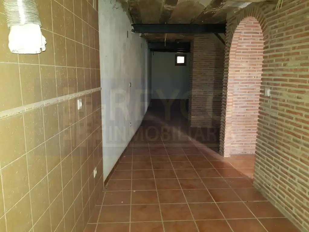 Casa adosada en venda en Zarratón