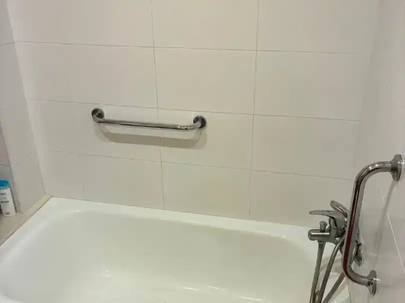 Baño de Piso en venta en Corcubión con Parquet y Amueblado