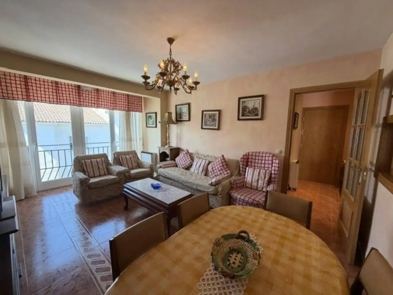Living room of Flat for rent in Buitrago del Lozoya  with Heating and Furnished