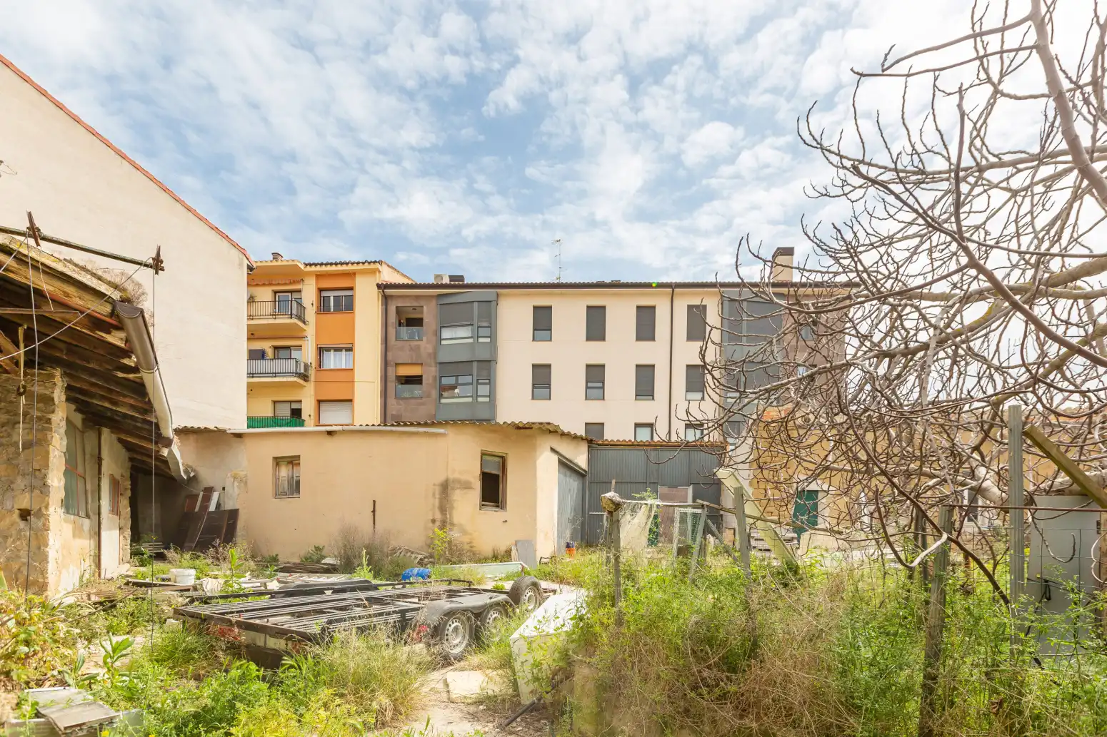 Vista exterior de Casa o xalet en venda en Tafalla amb Parquet