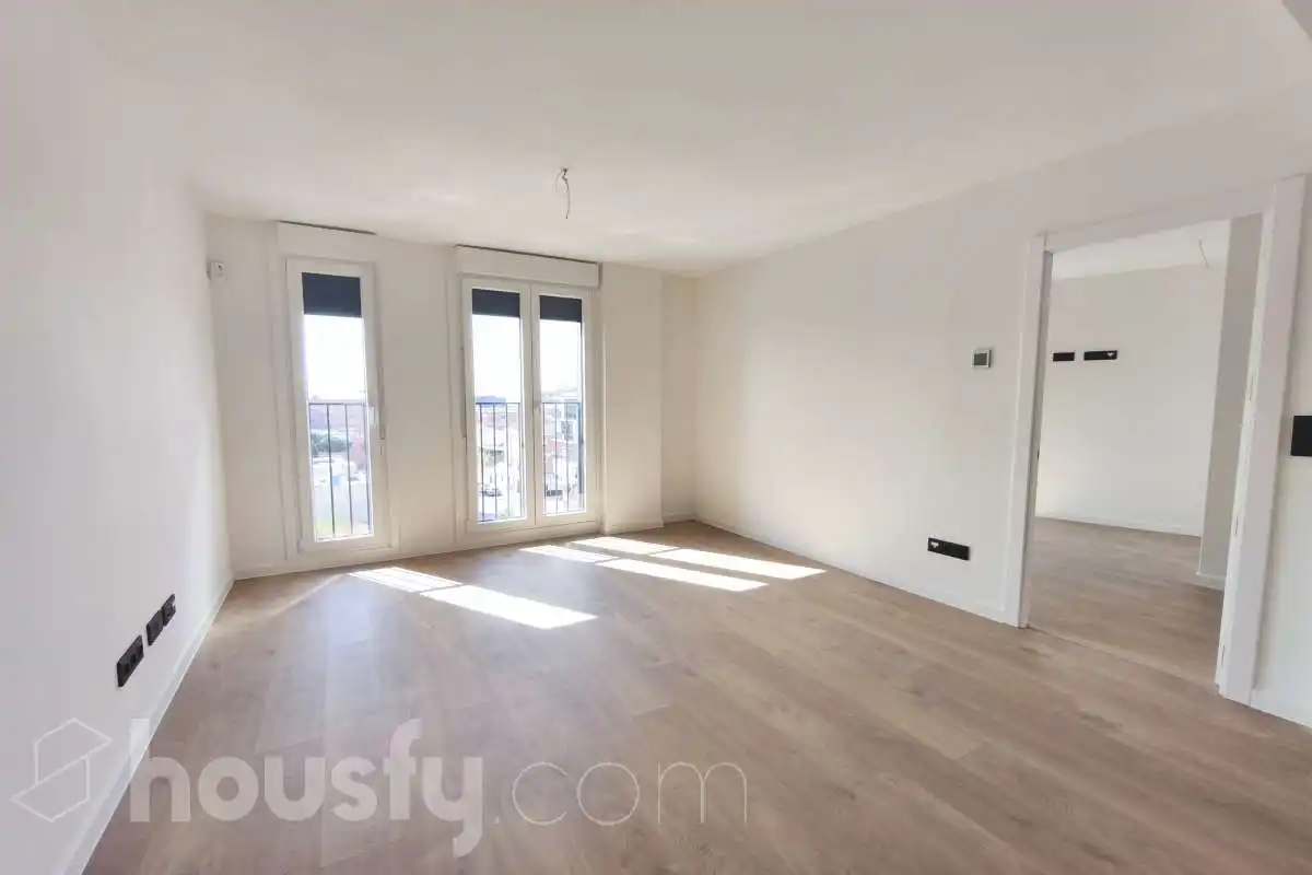 Sala de estar de Piso de alquiler en Madrid con Aire acondicionado, Calefacción y Parquet