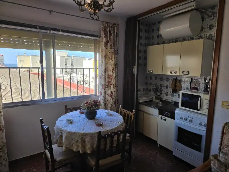 Cuina de Apartament en venda en Nerja amb Calefacció, Terrassa i Traster