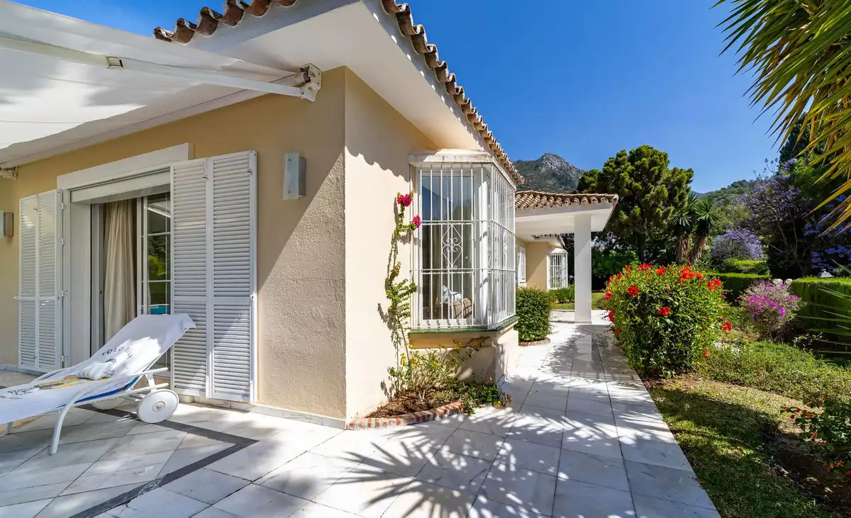Villa mit Pool zum Verkauf in Lugar Urbanizacion Cascada de Camojan 5D, imagen 50
