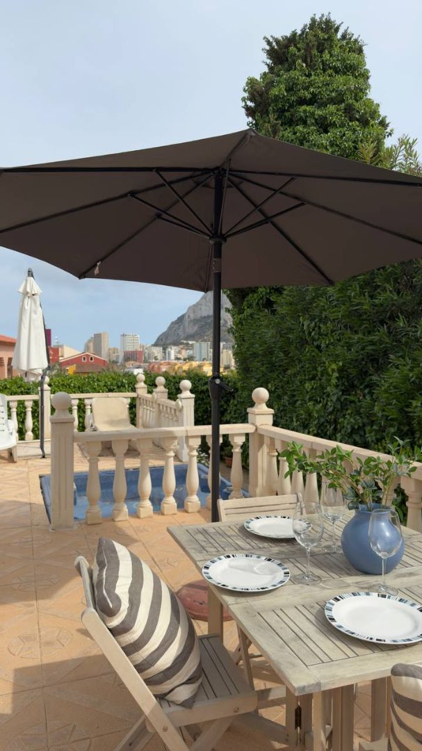 Terrassa de Casa adosada en venda en Calpe / Calp amb Aire condicionat, Jardí privat i Terrassa