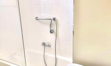 Foto 3 de Pis per a compartir a Plaça del Poeta Salvador Rueda, El Calvari, Valencia