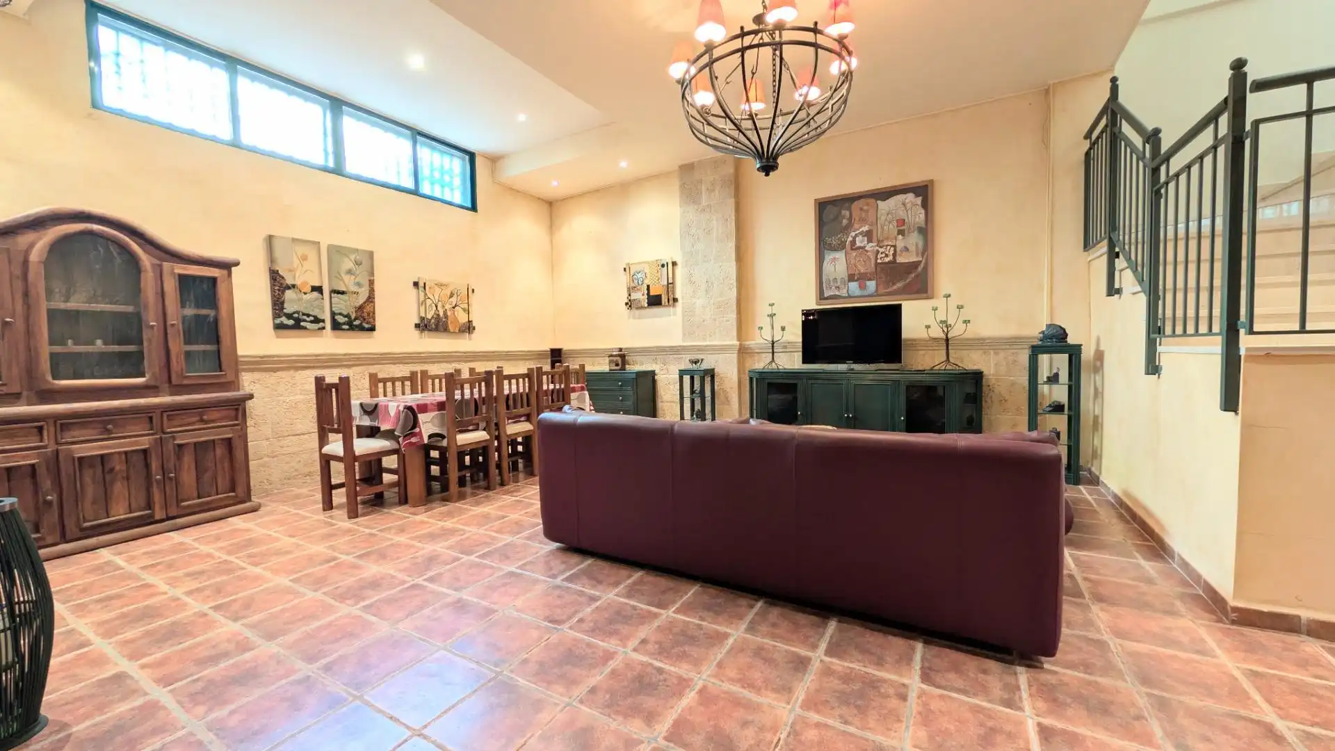 Sala d'estar de Casa o xalet de lloguer en Santa Pola amb Aire condicionat, Calefacció i Jardí privat