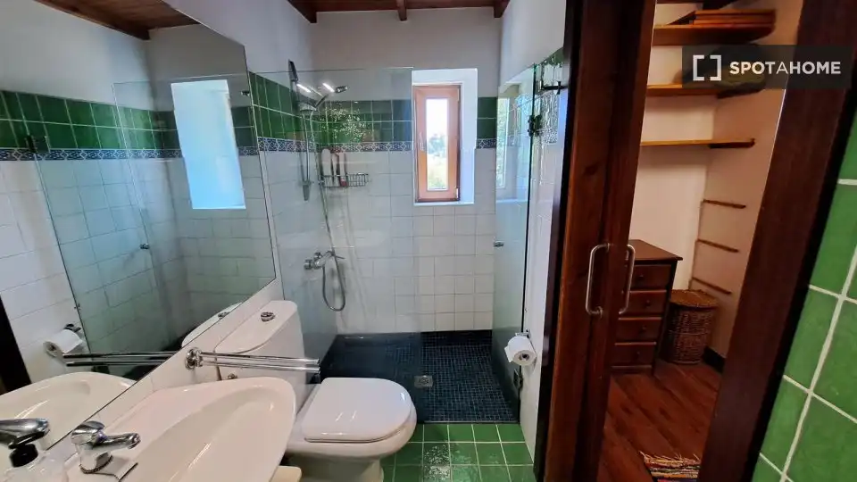 Bany de Apartament per a compartir en Nigrán amb Aire condicionat, Terrassa i Moblat