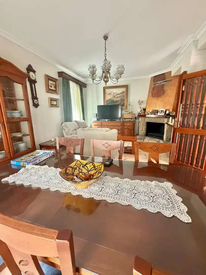 Sala d'estar de Casa o xalet en venda en Peñamefecit - Avda Barcelona
