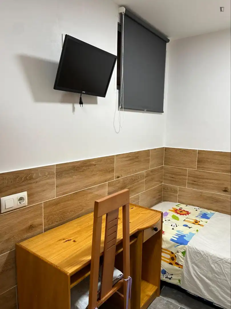 Wohnung zur Miete in L'Hospitalet de Llobregat mit Klimaanlage, Heizung und Möbliert
