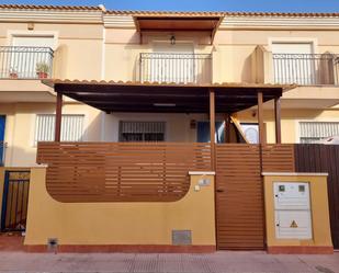 Exterior view of Duplex for sale in Los Alcázares  with Air Conditioner, Terrace and Balcony