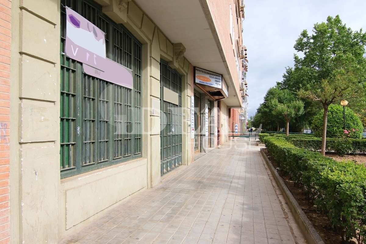 Premises for sale in Joaquina Eguaras