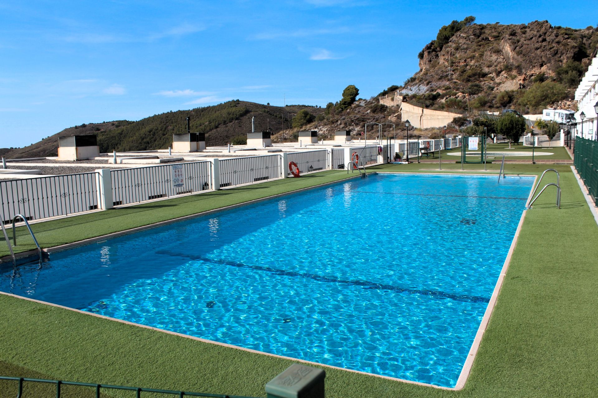 Schwimmbecken von Wohnung zum verkauf in Enix mit Terrasse, Abstellraum und Möbliert