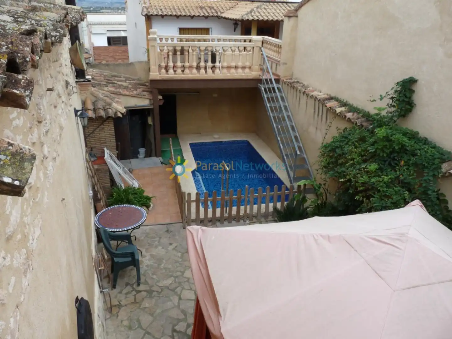 Piscina de Finca rústica en venda en El Palomar amb Aire condicionat, Calefacció i Jardí privat