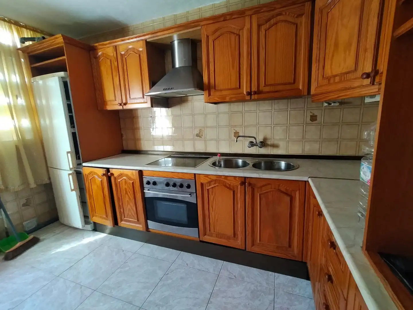 Kitchen of Flat for sale in Jerez de la Frontera  with Air Conditioner
