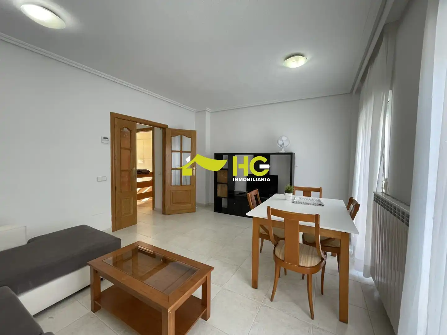 Sala d'estar de Pis de lloguer en Villaviciosa de Odón amb Aire condicionat, Calefacció i Moblat