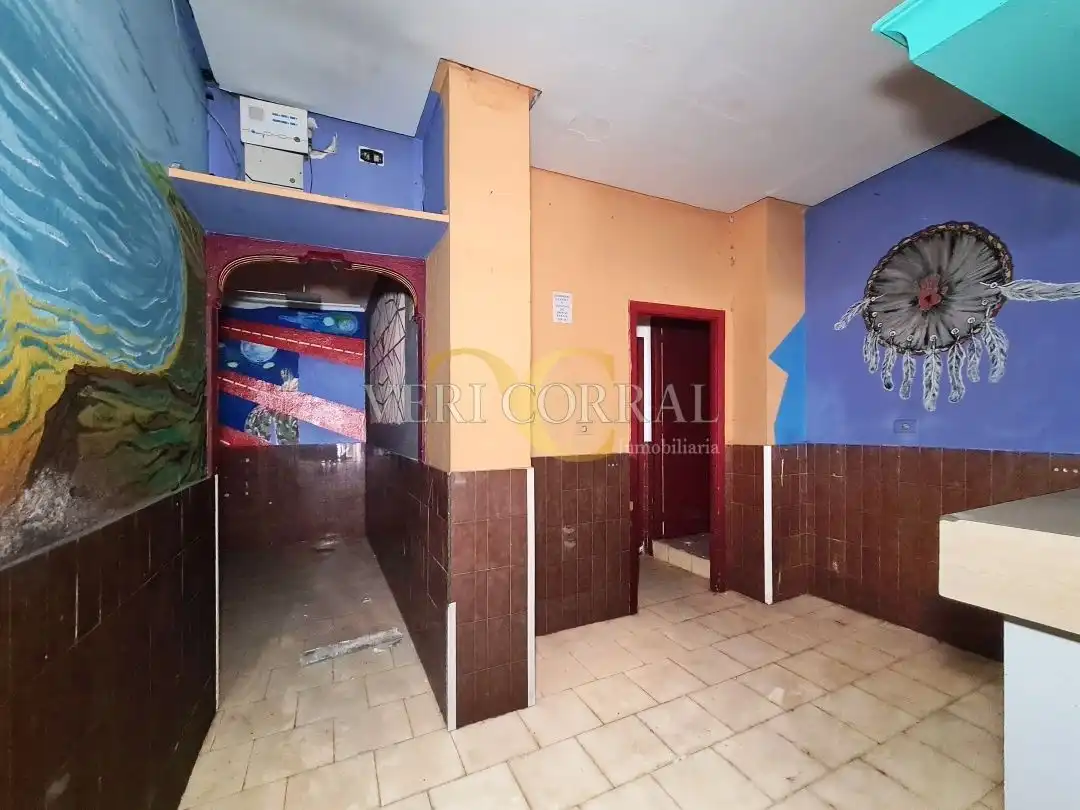 Business premises for sale in Avenida de la Constitución, imagen 33