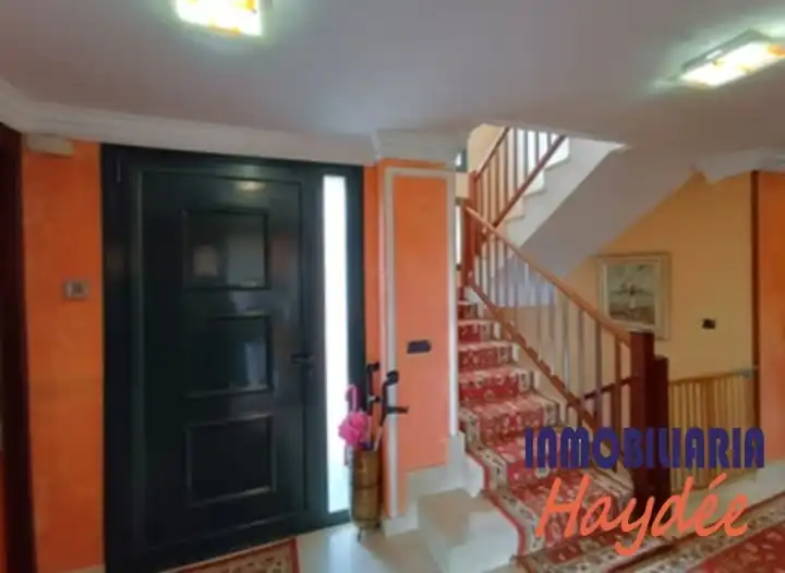 Casa o chalet en venta en Berango con Calefacción, Terraza y Trastero